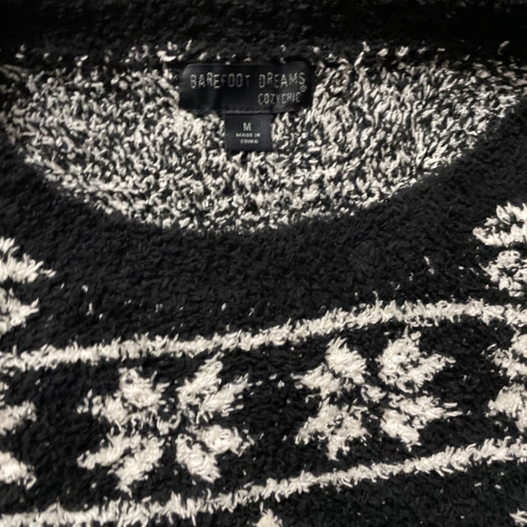Barefoot Dreams Cozychic Fair aisle Snowflake Sweater - Picture 2 of 3